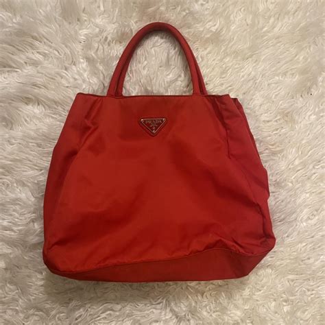 red prada nylon bag|Meer.